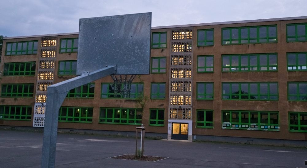 Im Gebäude der Marguerite-Friedlaender-Gesamtschule soll nach den Sommerferien übergangsweise die neue IGS 3 unterkommen.