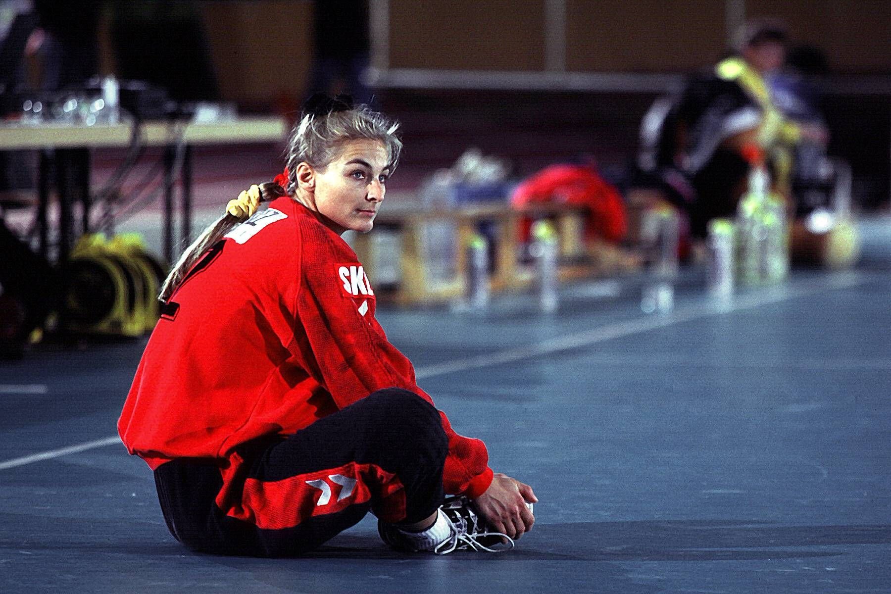 Deutschlands Torfrau Christine Lindemann bei der Handball-WM 1997.