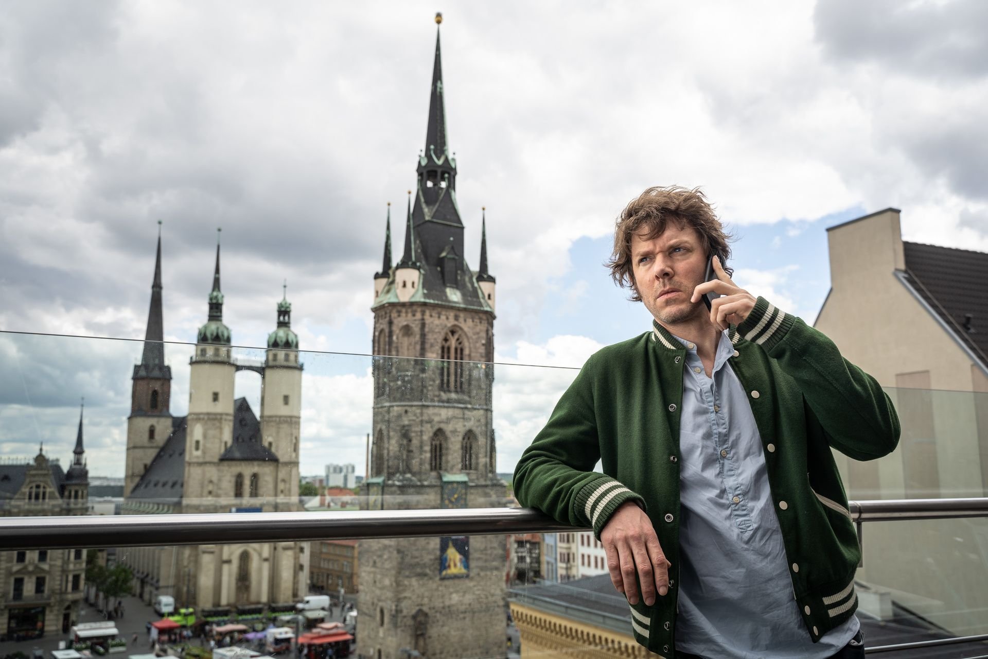 Soko Leipzig: Tom Kowalski (Steffen Schroeder) ermittelt auf eigene Faust in Halle.