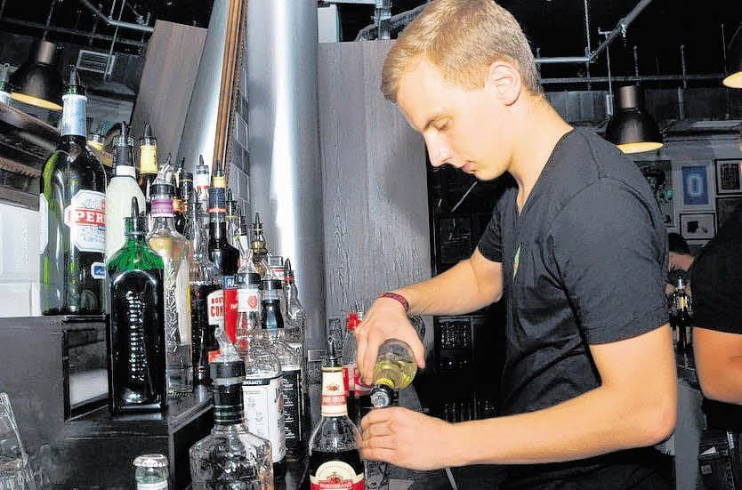 Die Disco-Crew hatte alle Hände voll zu tun.
