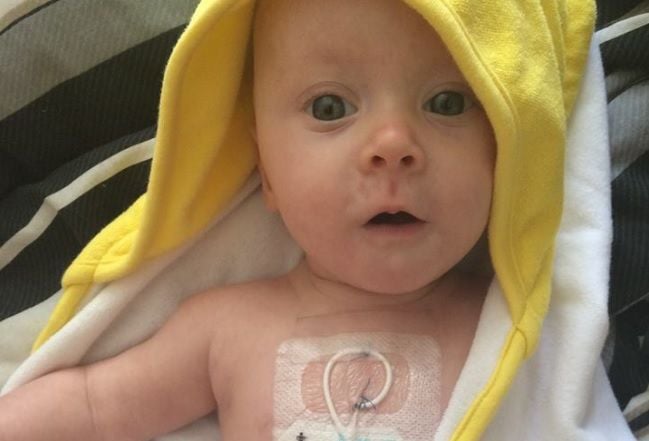 Baby Xenia nach der Chemotherapie.