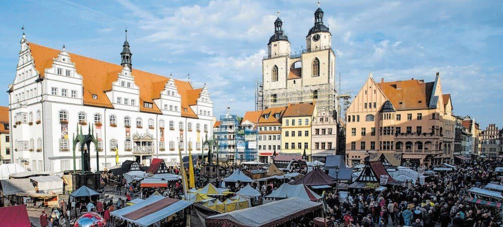 Auf dem Marktplatz in Wittenberg erwacht am Sonnabend das Mittelalter. Besucher erleben ein Treiben, so wie es vor rund 500 Jahren zugegangen sein könnte.