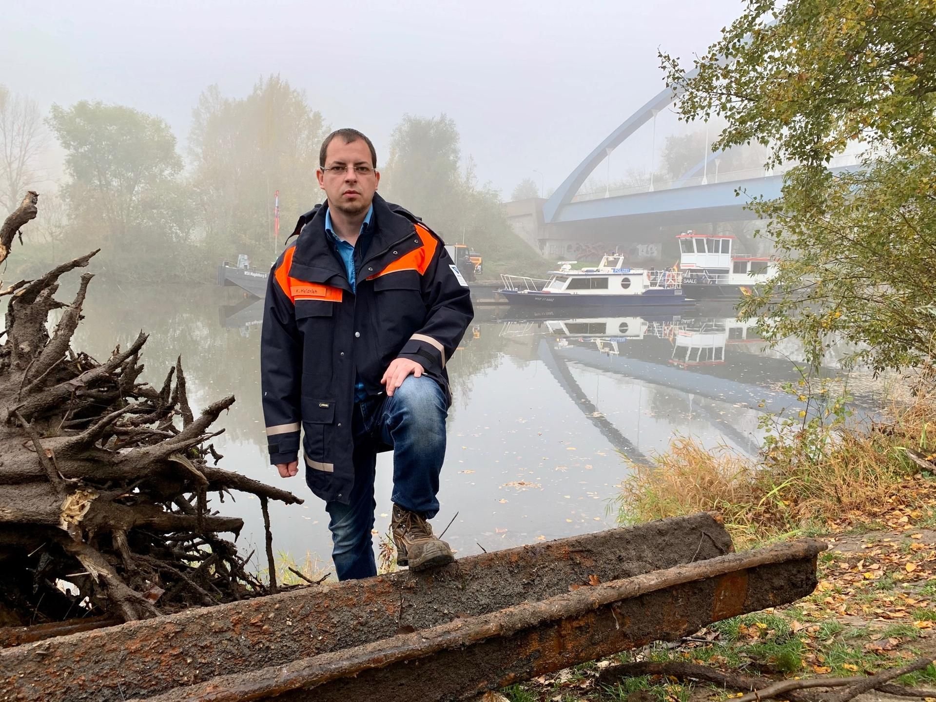 Vorerst keiner Flieger gefunden. Doch der Leiter des Außenbezirks Merseburg im Wasserstraßen- und Schifffahrtsamt, Konstantin Carlo Heidrich, versichert: „Der Einsatz ist noch längst nicht vorbei“.