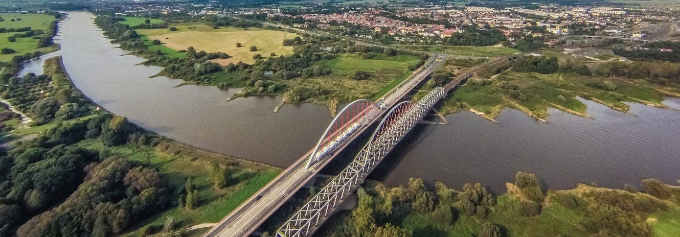 Die Elbebrücke soll zum Kirchentag für den öffentlichen Verkehr gesperrt werden.