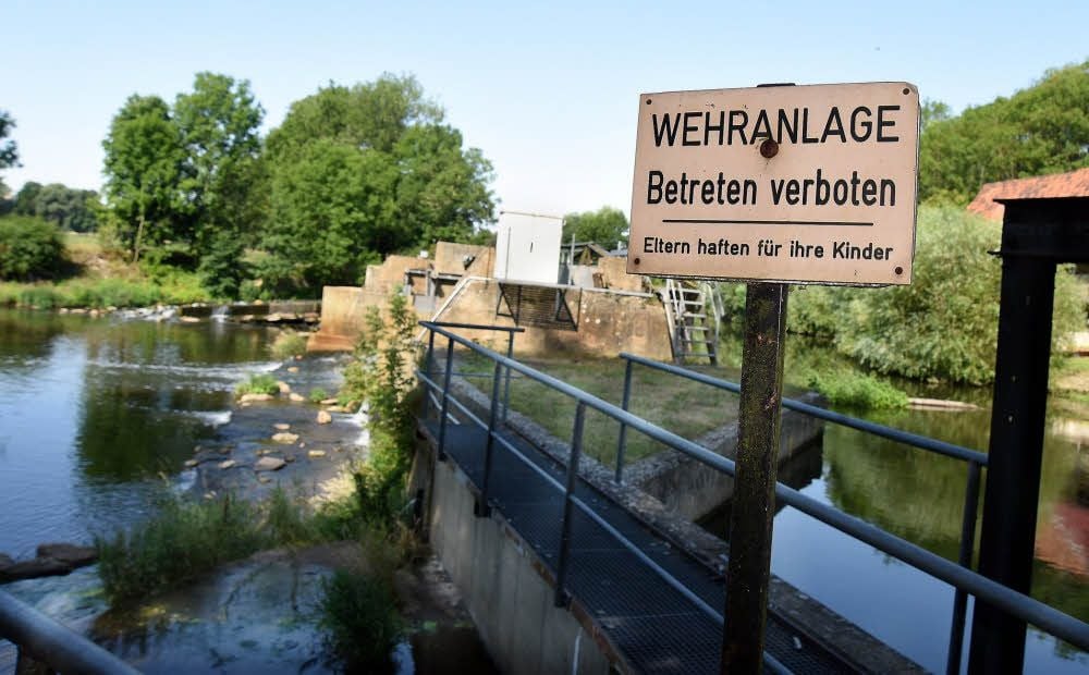 Das Wehr der Weißen Elster in Wetterzeube. Für den Hochwasser-Schutz sind jetzt die Fördergelder nahezu verdoppelt worden.
