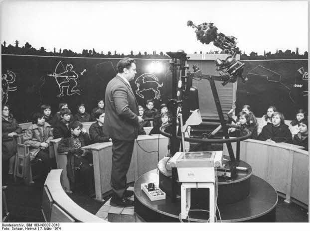 Zehntausende Hallenser erlebten Karl Kockels Vorträge.