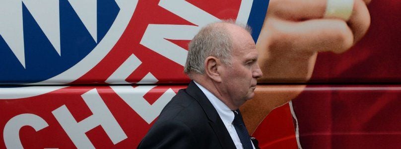 Uli Hoeneß ist von seinen Ämtern beim FC Bayern zurückgetreten.