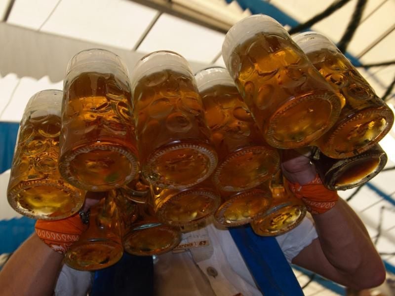 Auf dem Oktoberfest in München fließt nicht nur das Bier in Strömen.