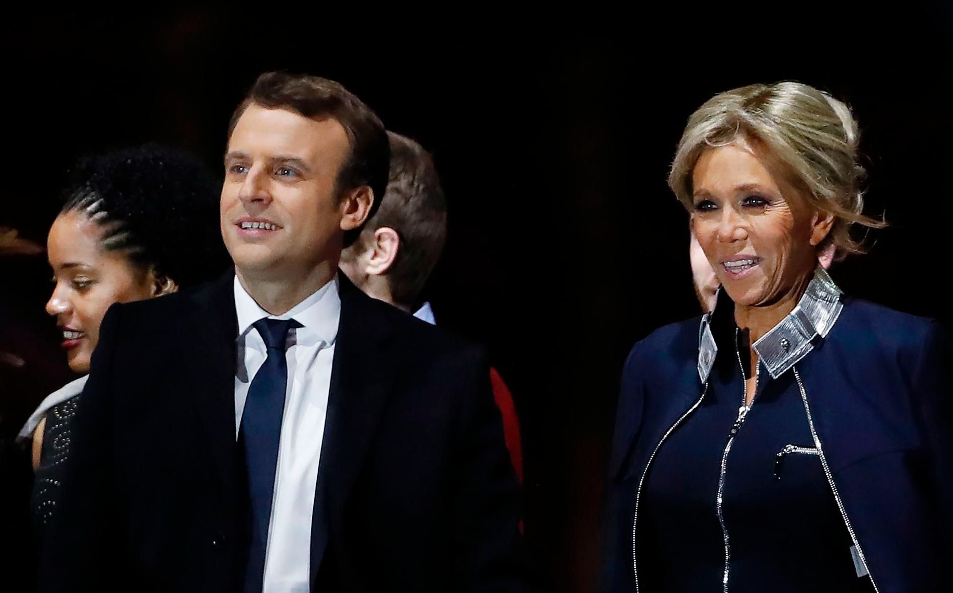 Brigitte Macron mit ihrem Mann am Abend seines Wahlsiegs.
