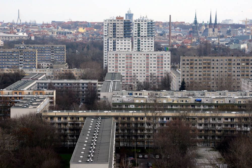 Bei vielen Häusern in Halle steckt Styropor in den Fassaden.