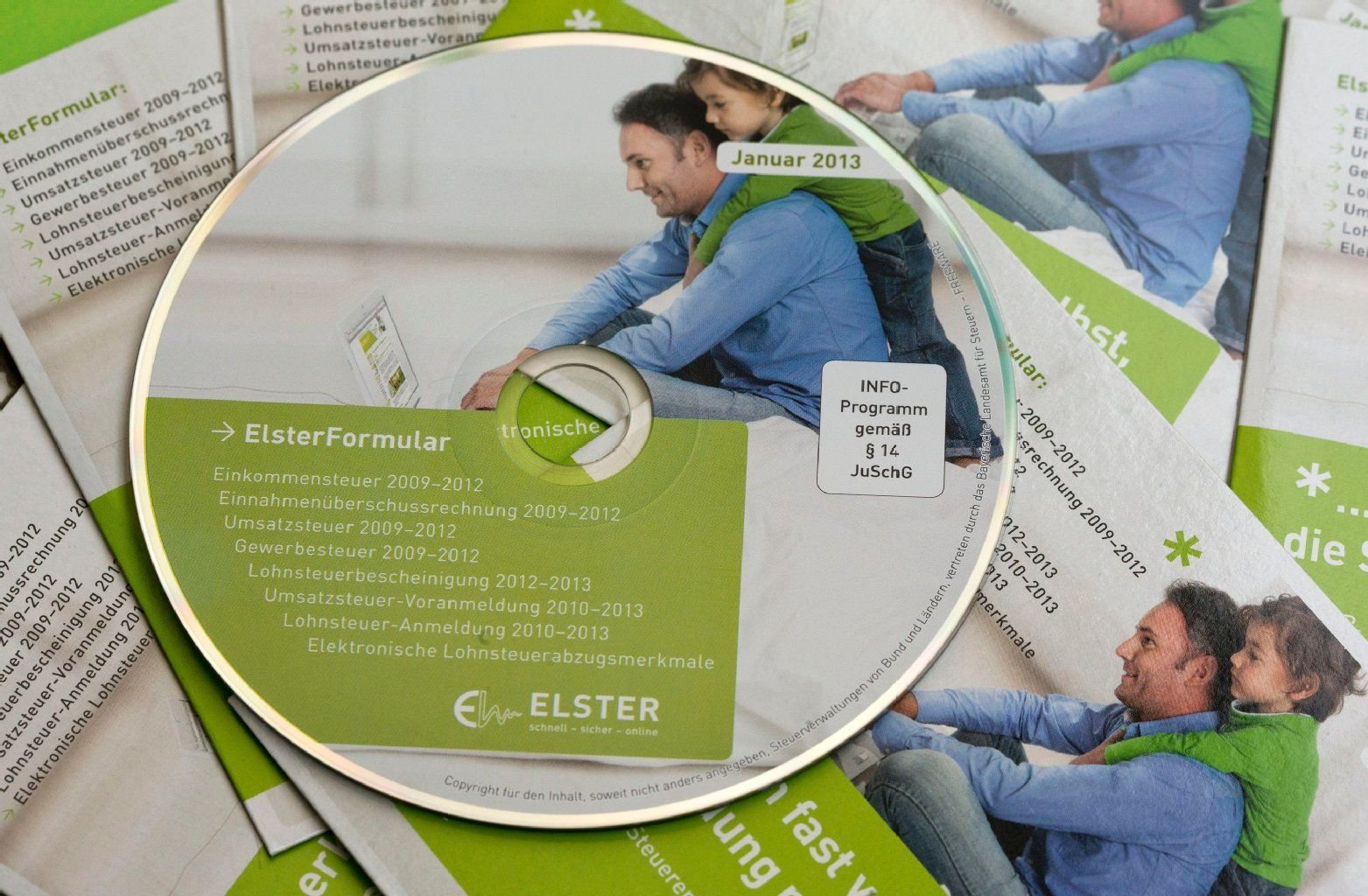 ElsterFormular gibt es auch auf CD-Rom.