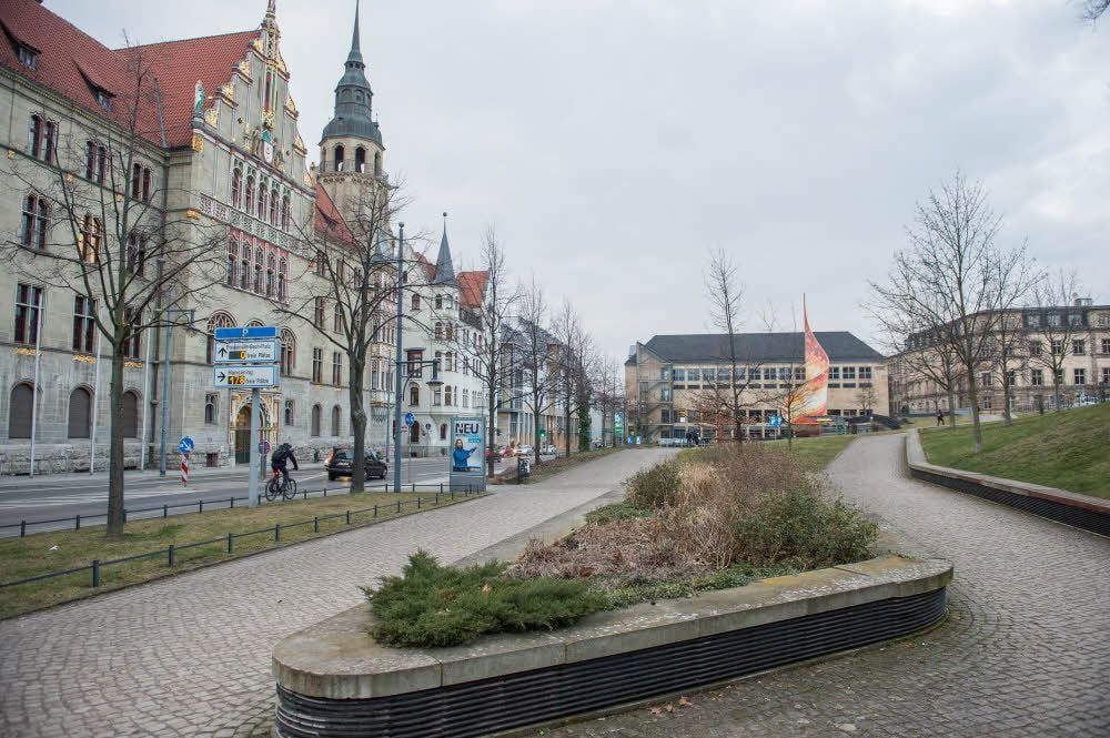 Der Platz ist da: Halles Park der Olympiasiege soll nun doch am Hansering entstehen. Wie genau er aussehen soll, wird jetzt geprüft.
