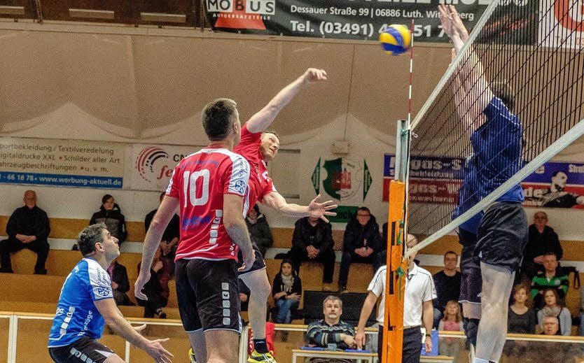 Die Regionalliga-Volleyballer des MTV Wittenberg (im Angriff) stehen am Sonnabend um 15 Uhr dem CV Mitteldeutschland II gegenüber.