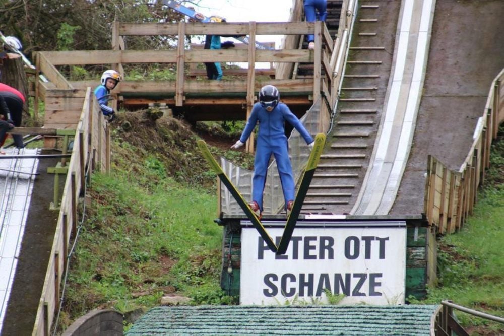 Gregor Dietrichs Srung von der Schanze.
