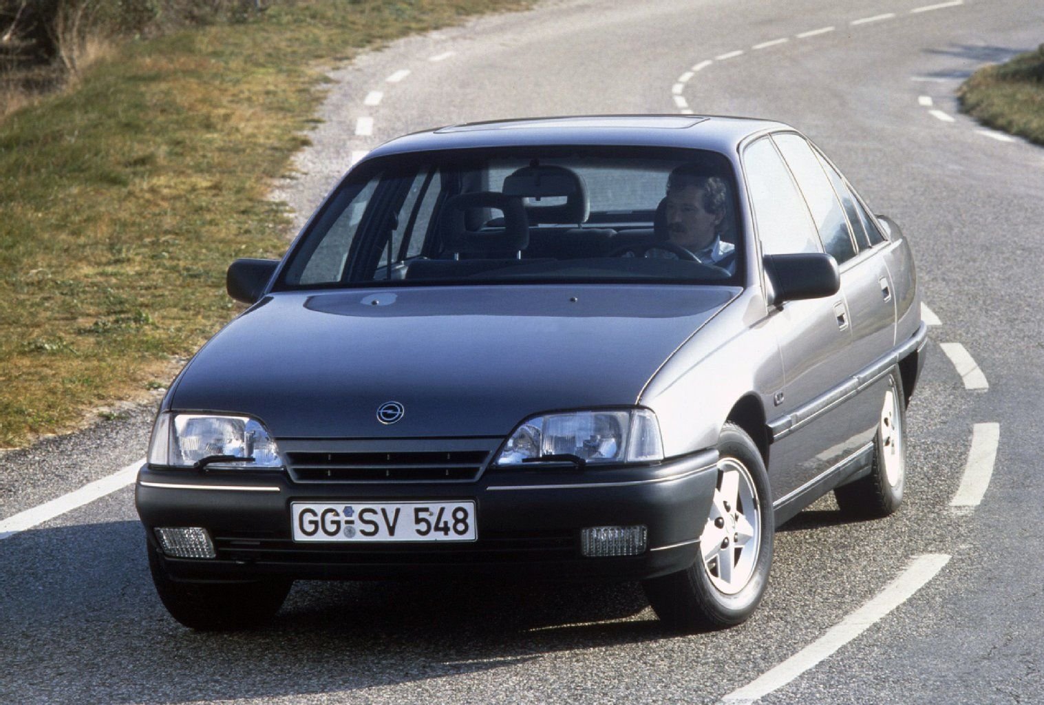 Nachfolger des Opel Rekord E: Im Sommer 1986 kam der Opel Omega auf den Markt.
