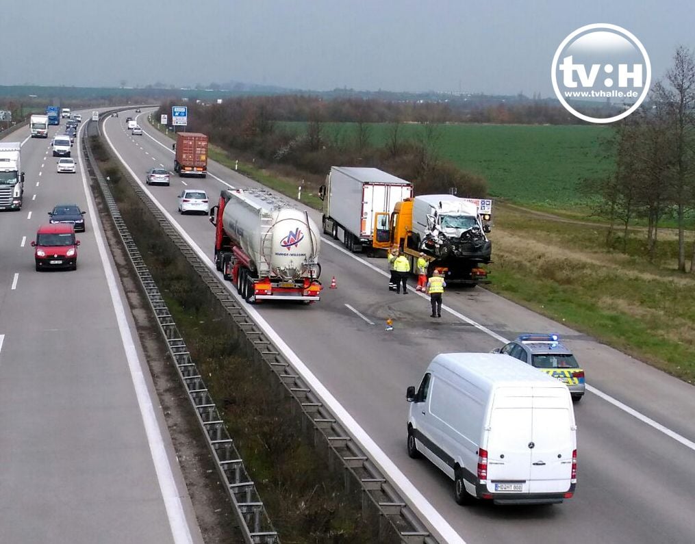 Unfall auf der A14 bei Halle
