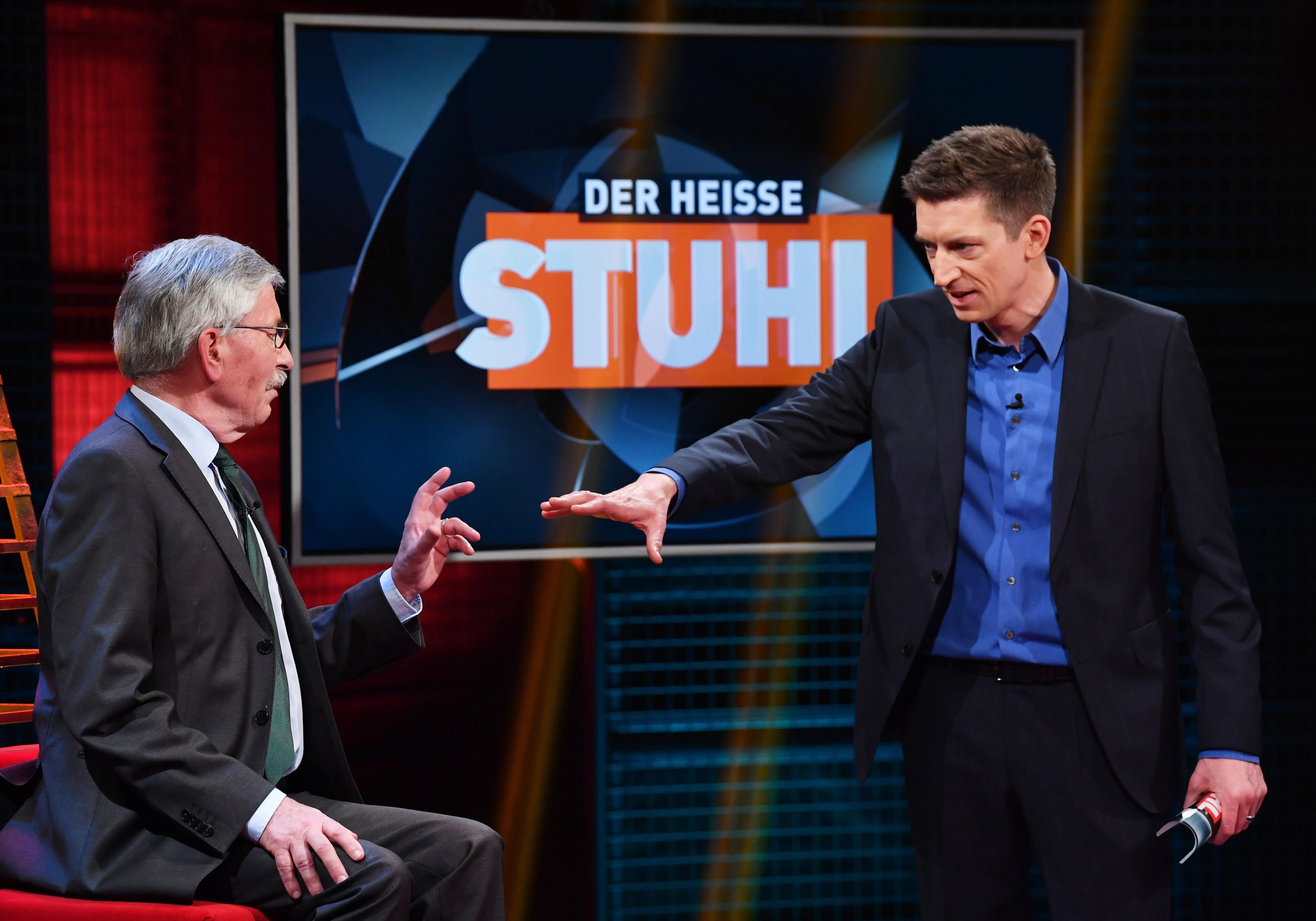 Thilo Sarrazin (l.) und Moderator Steffen Hallaschka