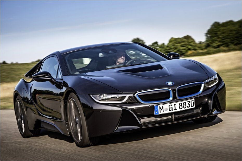 Der Hybrid-Sportwagen BMW i8 startet im ersten Halbjahr 2014.