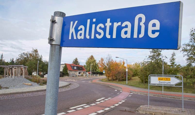 Das Teilstück der Kalistraße, das Bernburg mit Neuborna verbindet, soll nach CDU-Willen Helmut Kohl gewidmet werden.