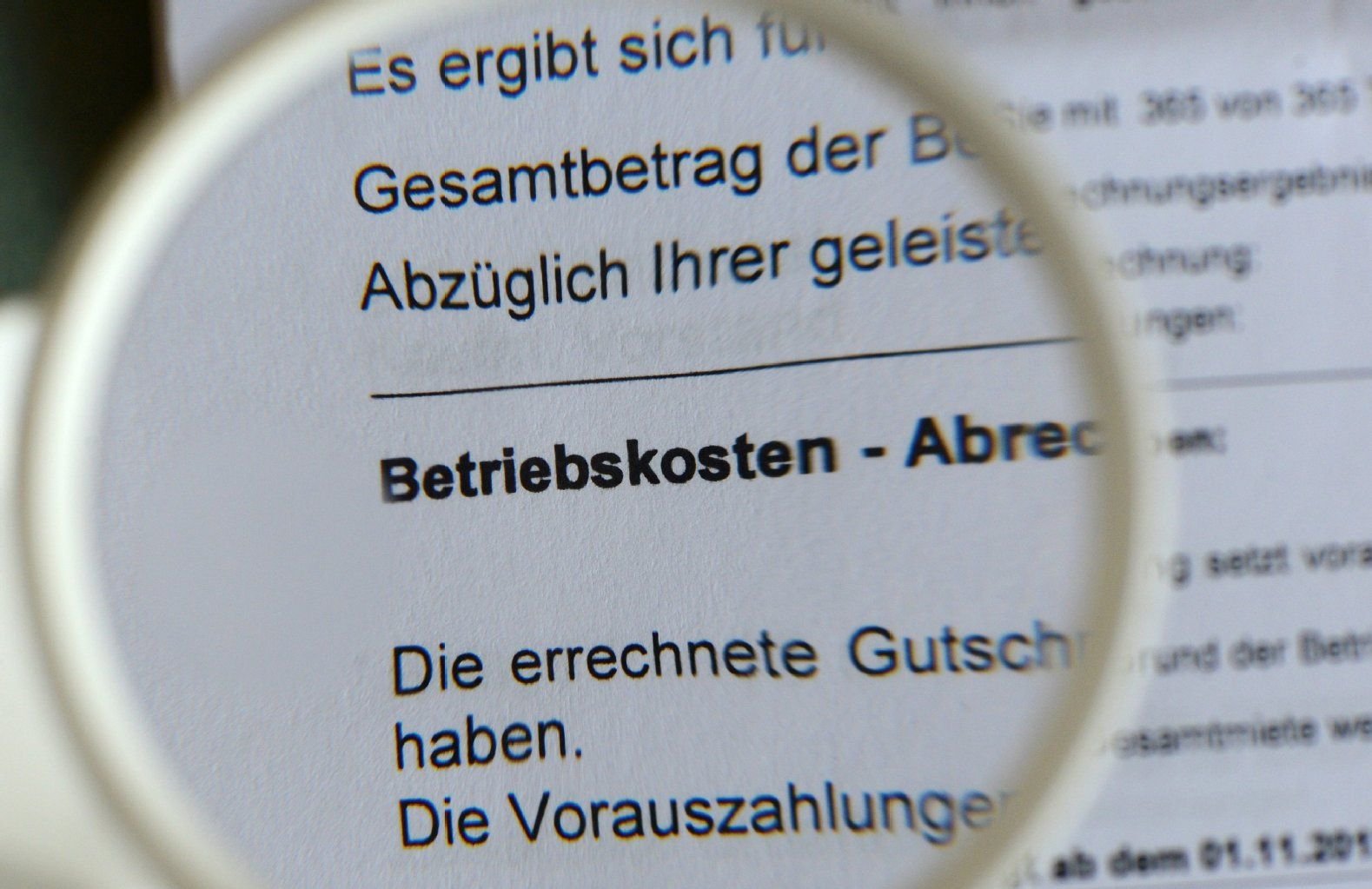 Im Abrechnungsjahr 2012 summieren sich alle Betriebskosten auf 3,19 Euro pro Quadratmeter im Monat.