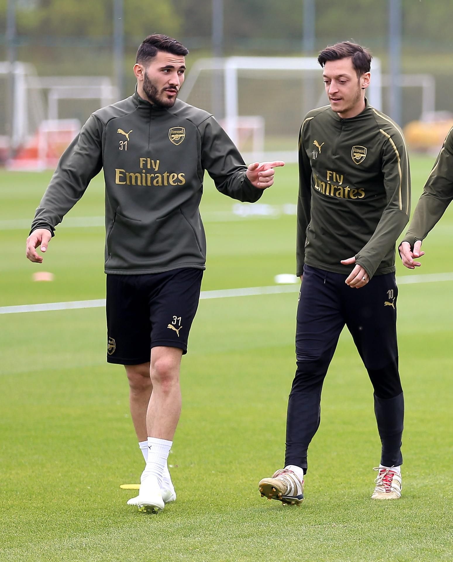 Sead Kolasinac (l.) und Mesut Özil