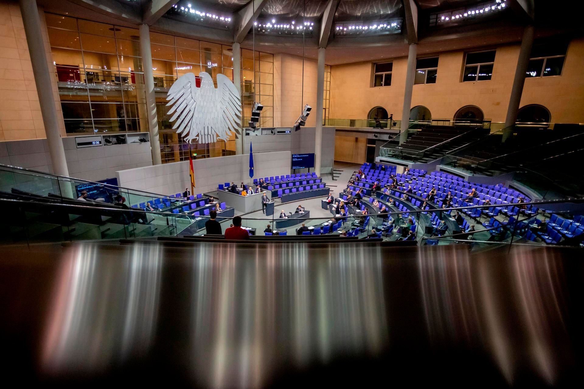 Blick in den Bundestag: In der AfD-Bundestagsfraktion gab es zuletzt die meisten Corona-Fälle.
