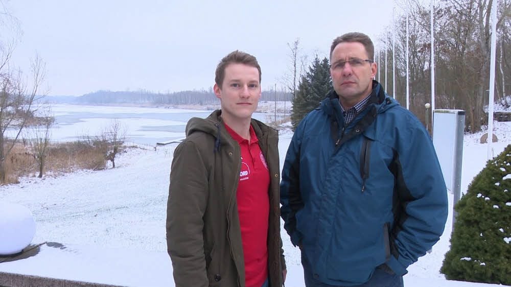 Robin Preußler vom Halleschen Kanu-Club 54 (l.) und Steffen Lang, vom Halleschen Drachenbootverein