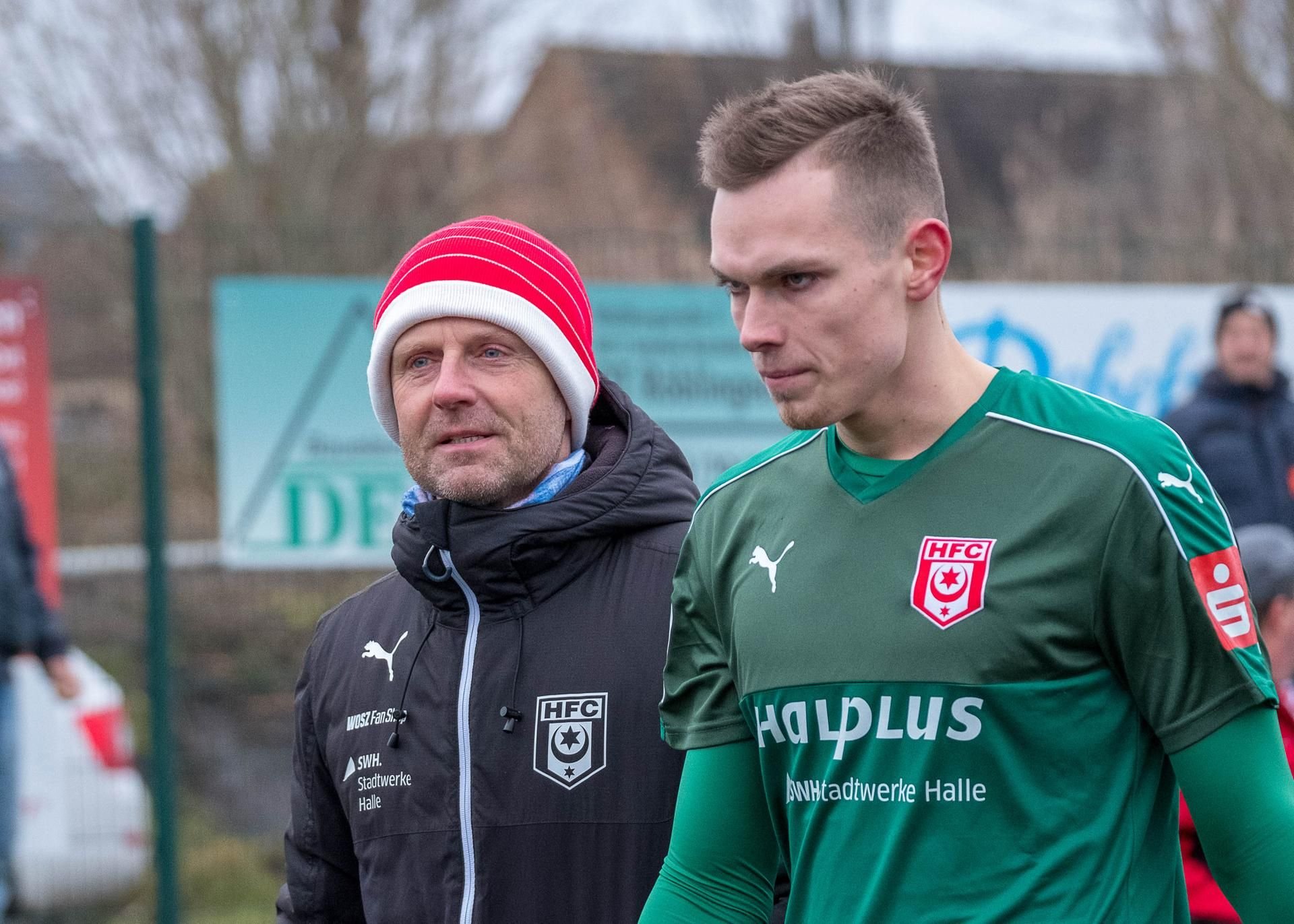 Cheftrainer Rico Schmitt (l.) und Keeper Tom Müller