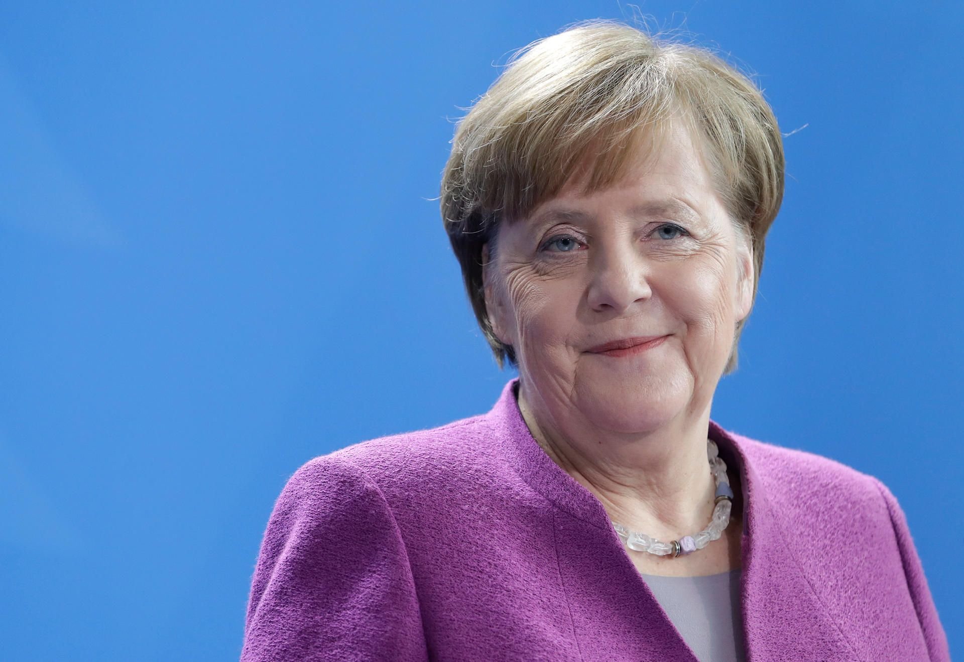Bei ihrem heutigen Treffen mit dem schwedischen Premiereminister hat Angela Merkel sich zu Horst Seehofers Islam-Aussage geäußert.