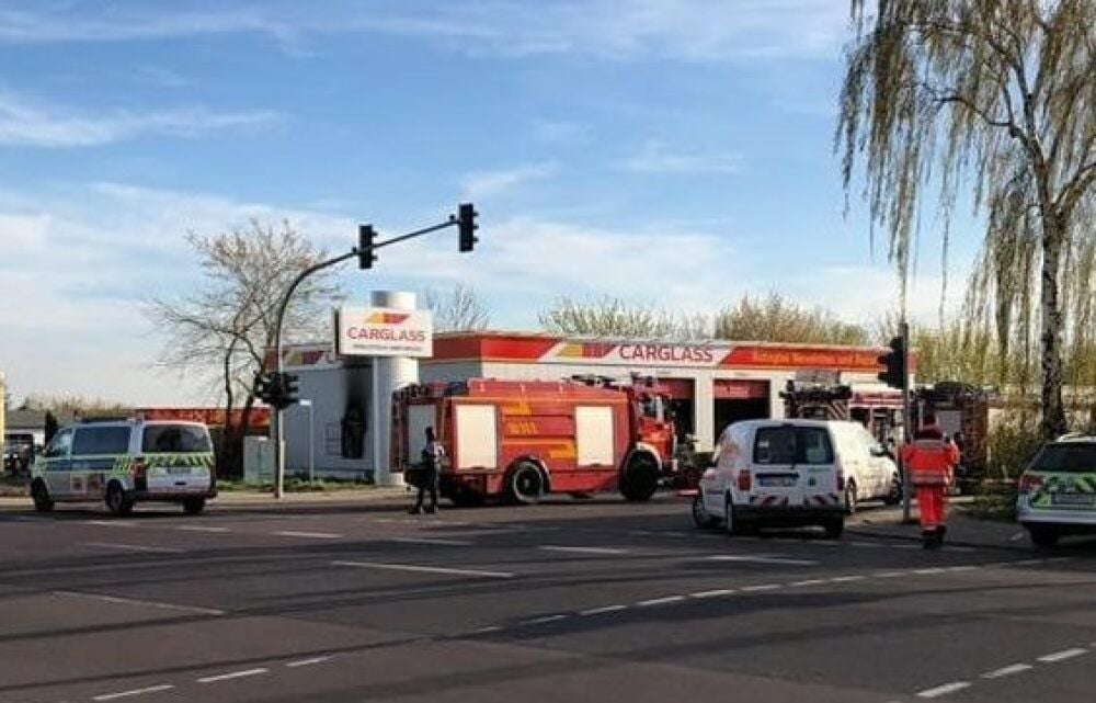 Bei dem Brand in der Carglass-Filiale in Bernburg entstand im April 2020 ein Schaden von 200.000 Euro.