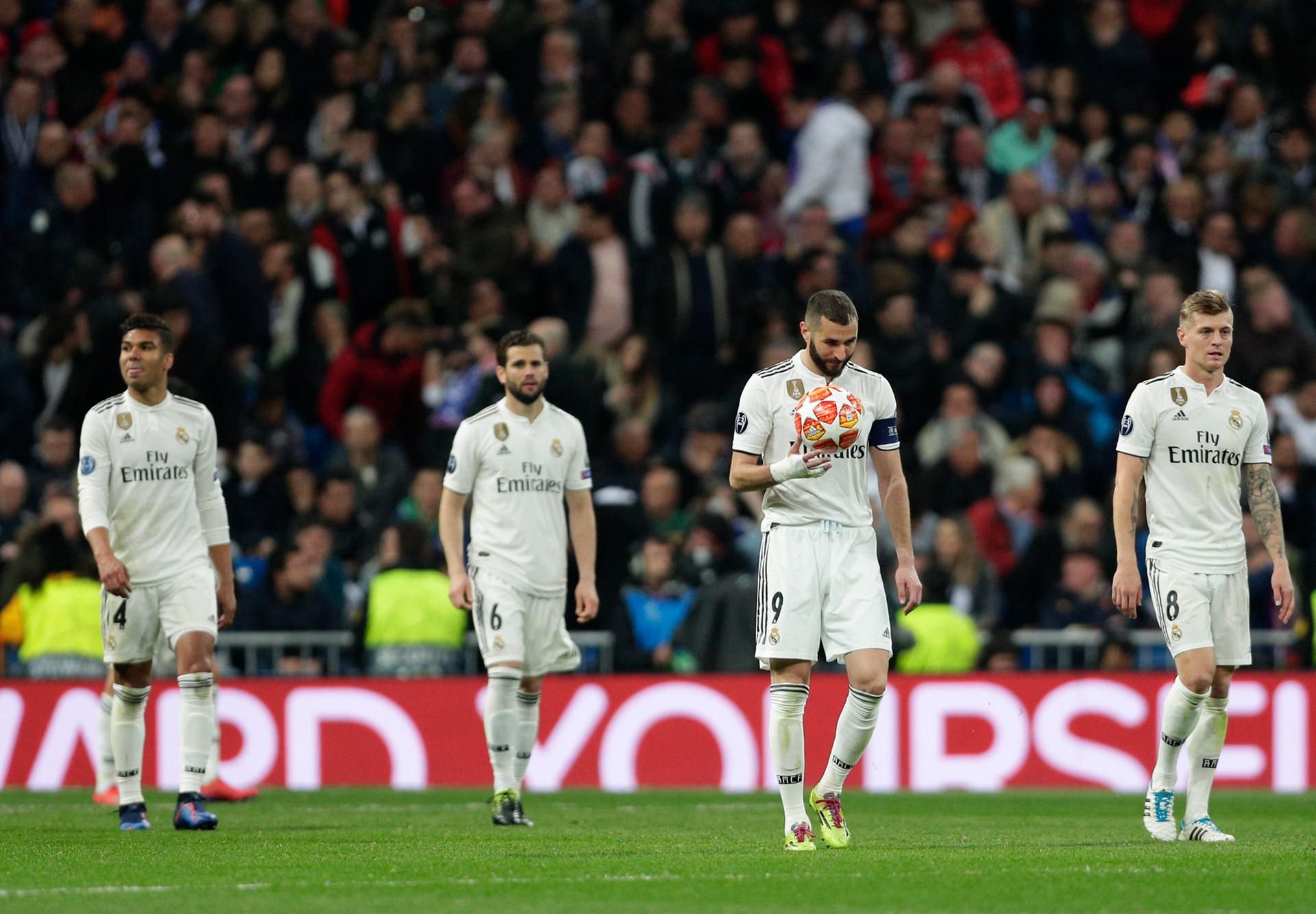Nach dem Champions-League-Aus gegen Amsterdam hagelt es Kritik für Real Madird.