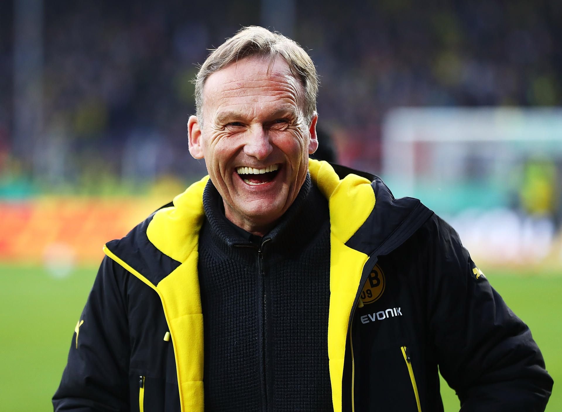 BVB-Boss Hans-Joachim Watzke sichtlich gut gelaunt.