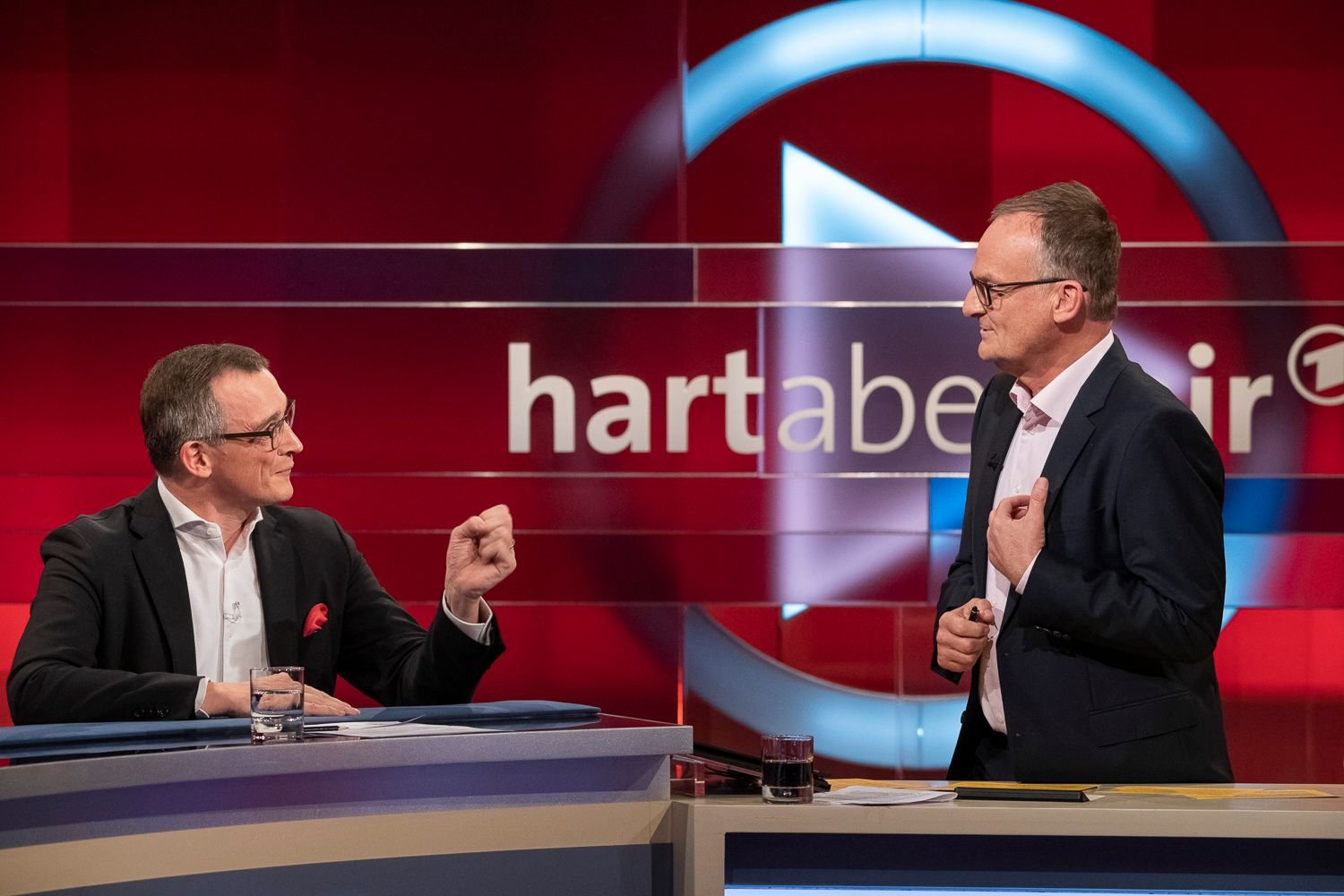 Frank Plasberg (r.) mit Andreas Rödder