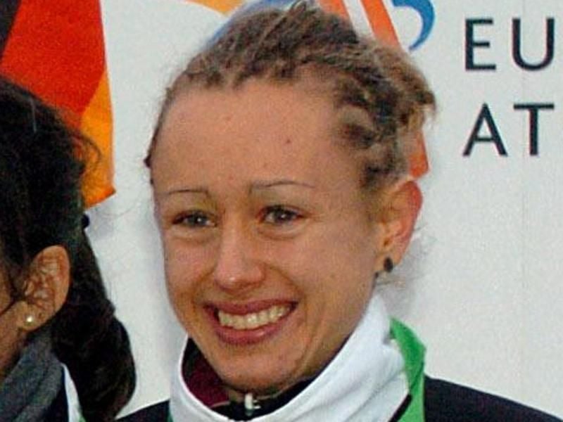 Triathletin Julia Viellehner (r) ist nach ihrem schweren Unfall gestorben.