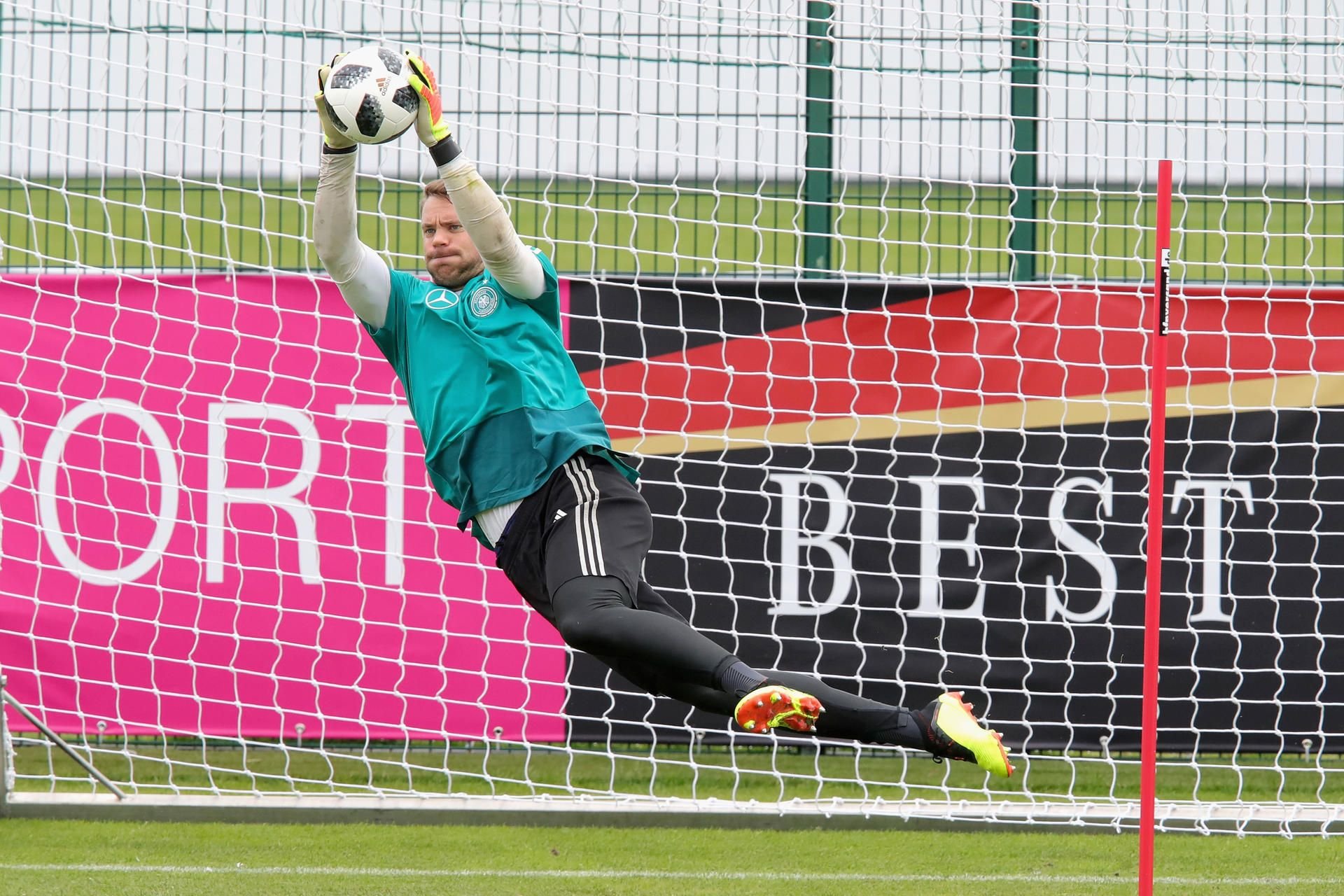 Nationalkeeper Manuel Neuer in Aktion