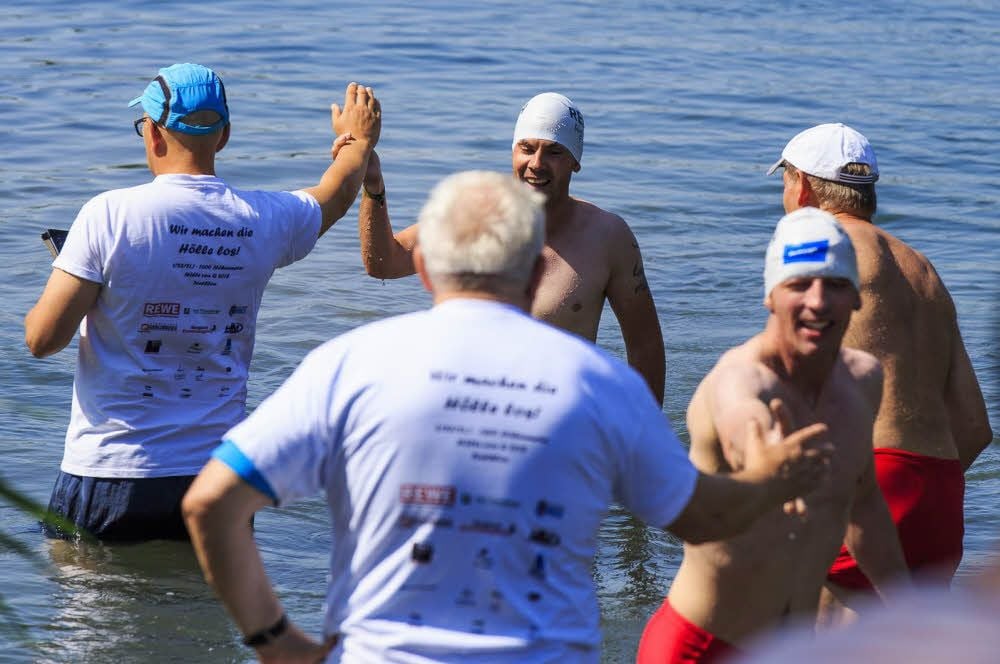 In Vorbereitung auf die „Hölle von Q Spezial“ gab es sogar ein Probeschwimmen im Ditfurter See.