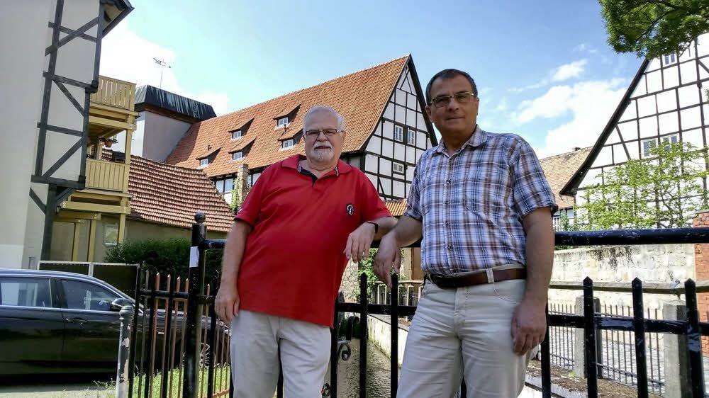 Dietmar Schuda (rechts) folgt Dietrich König als Vorsitzender des Freundeskreises „Quedlinburg swingt“ nach.