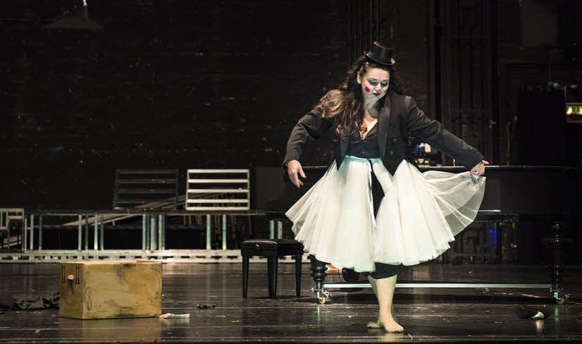 Romelia Lichtenstein brilliert als Floria Tosca in der Oper Halle.