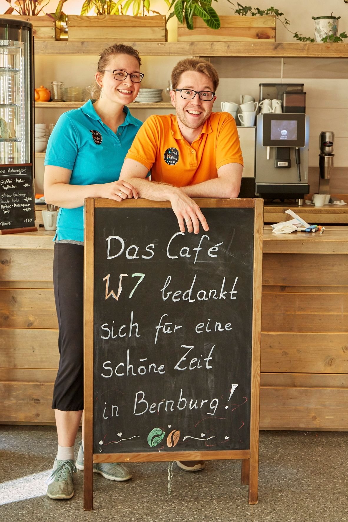 Anna und Konrad Auer schließen nach gut zwei Jahren das Café Wilhelm 7. Das Paar wird künftig das Hotel „Zum Sonnenhof“ in Sorge im Harz betreiben.
