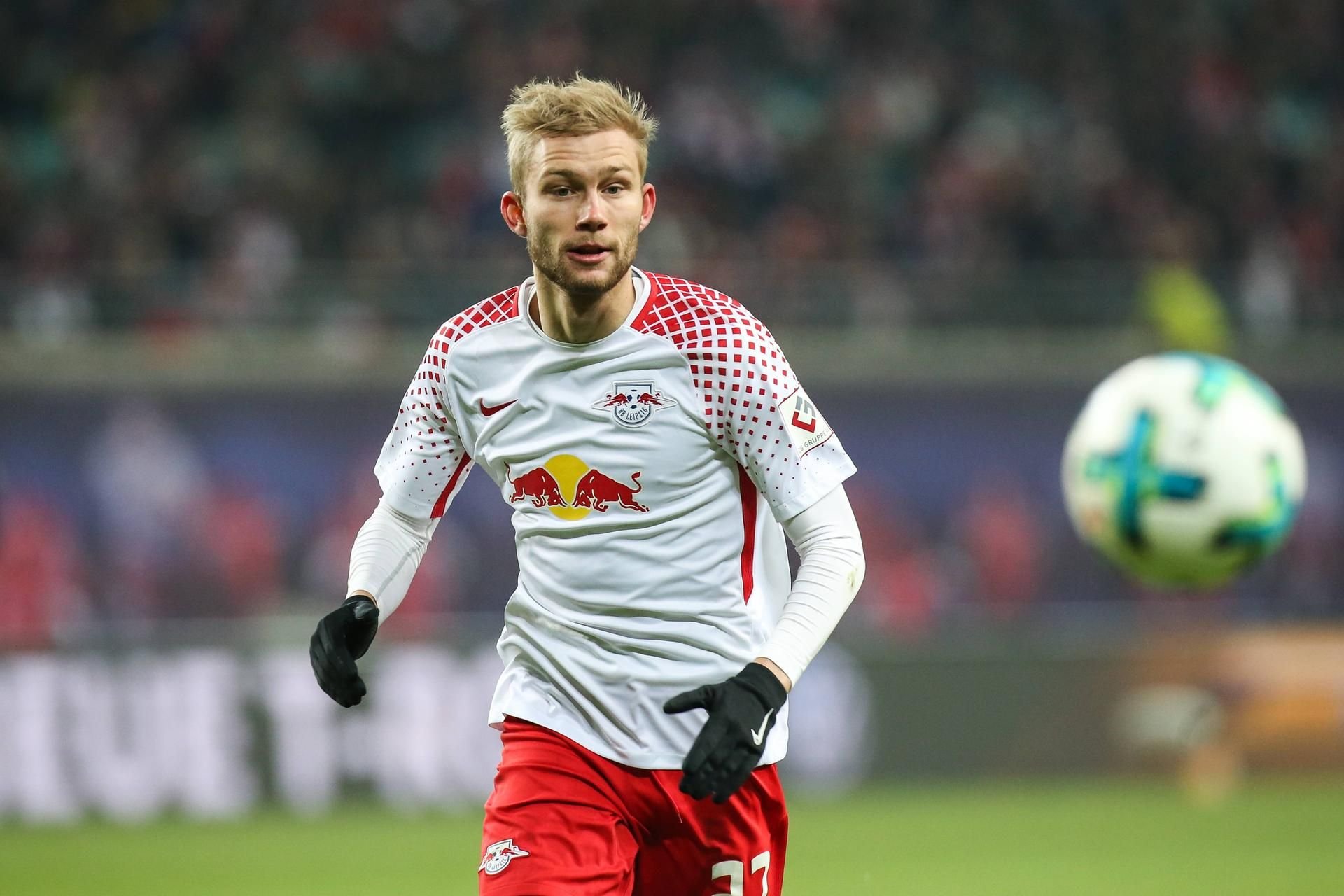 Auf rechts statt zentral unterwegs: Konrad Laimer ist bei RB Leipzig über einen Umweg zum Stammspieler geworden.