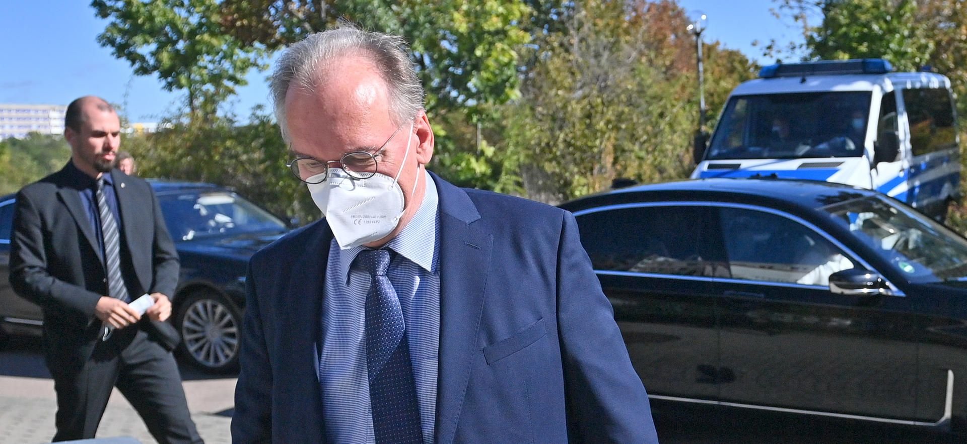 Ministerpräsident Haseloff (CDU) besuchte die Gemeinde am Montag.