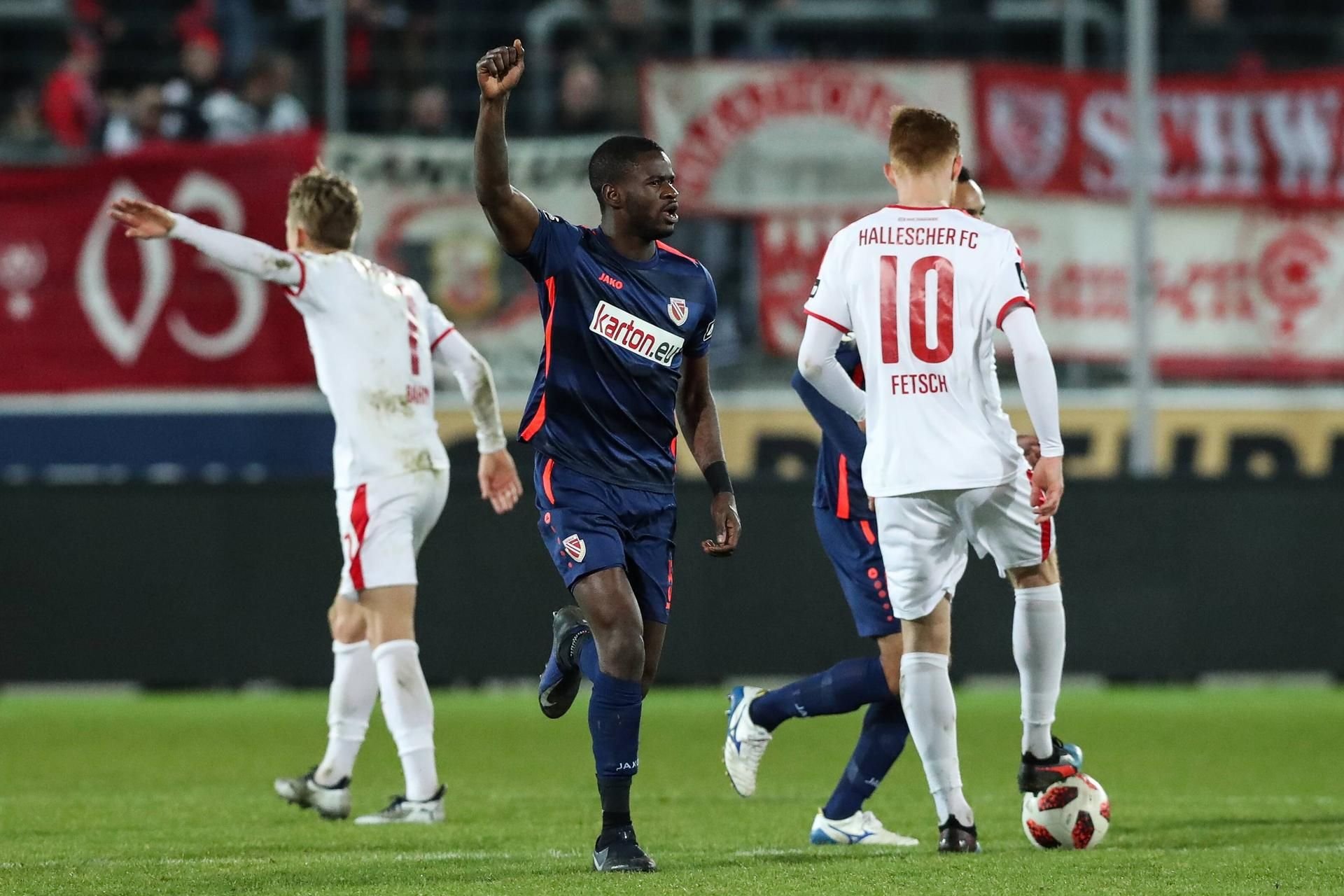 Von Cottbus ausgekontert: Drei Gegentore sind für den Hallesche FC eine absolute Seltenheit.