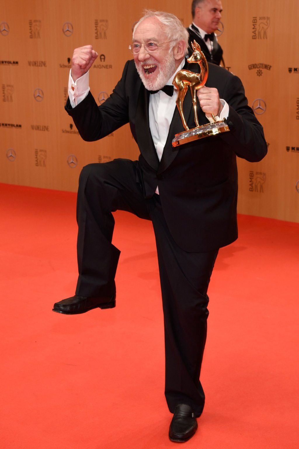 Schauspieler Dieter Hallervorden freut sich über die Ehrung.