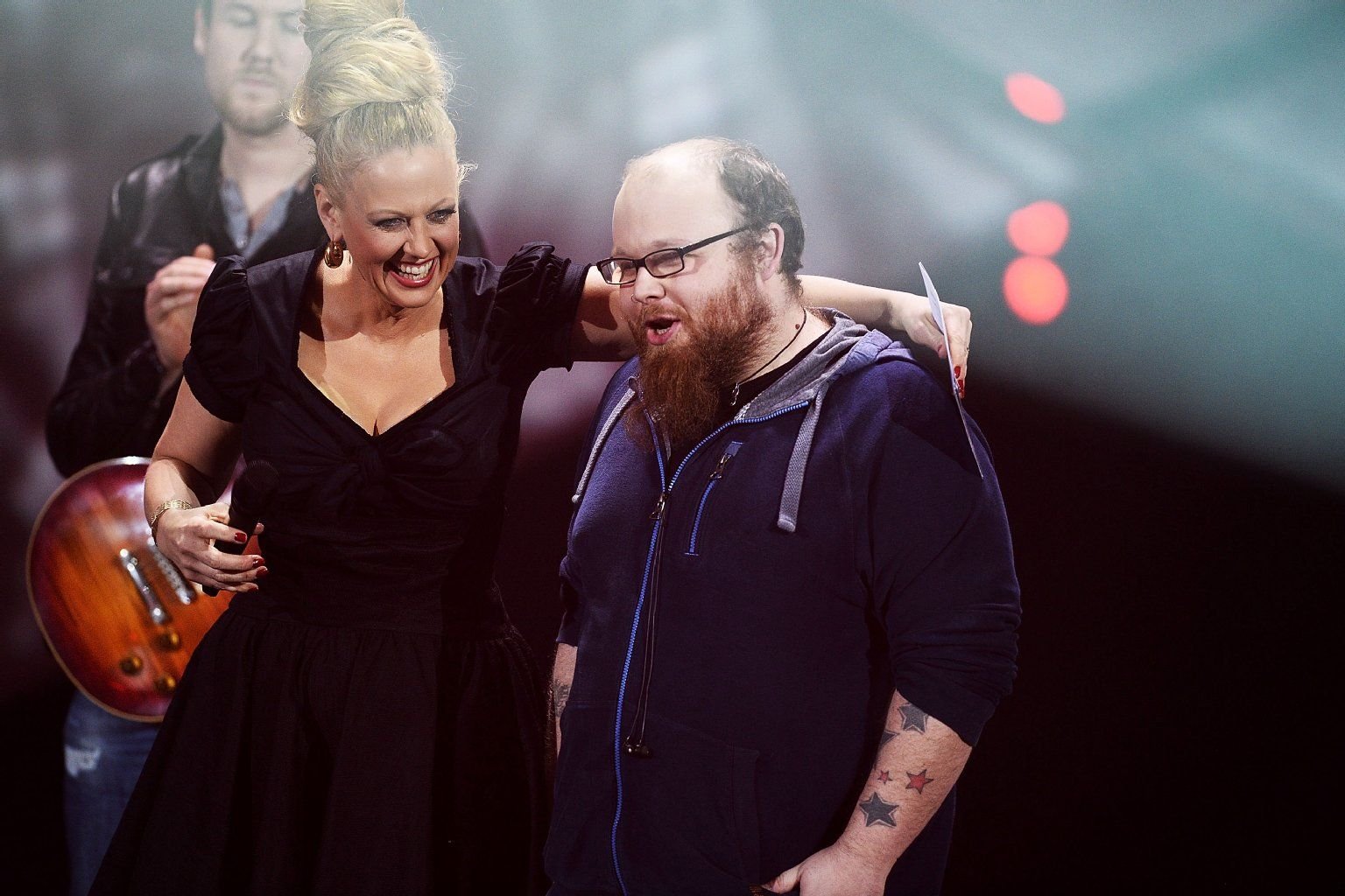 Andreas Kümmert mit Barbara Schöneberger beim ESC