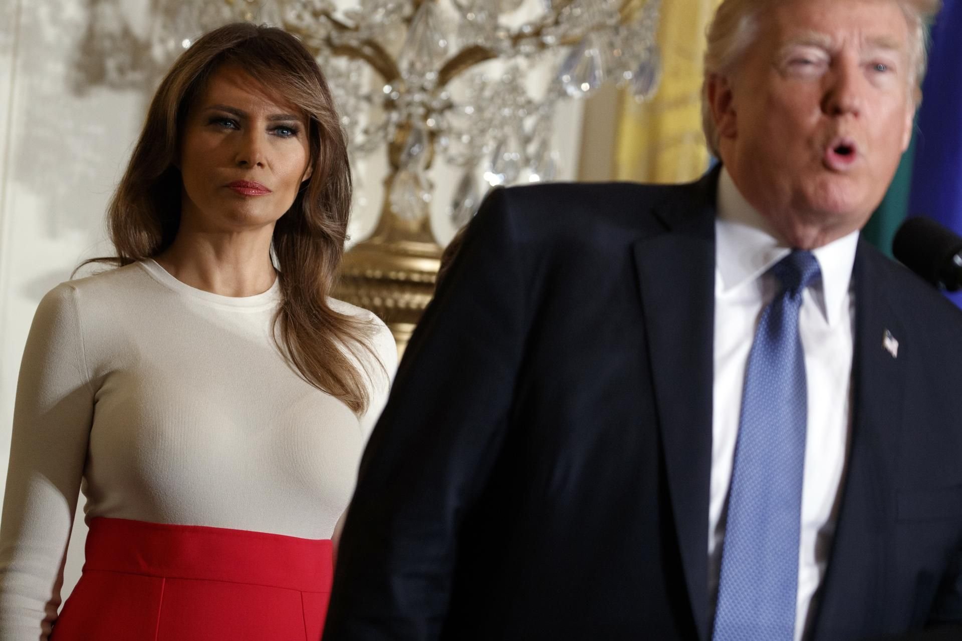 Eine weitere Porno-Darstellerin enthüllte nun neue angebliche Details zu Trumps Sexleben.
