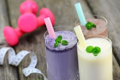 Ein leckerer Eiweißshake aus Whey Protein ist eine gute Ergänzung des täglichen Speiseplans.