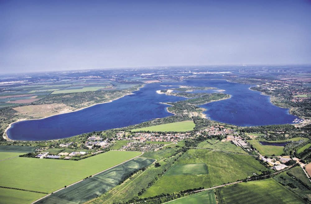Interessen- und Förderverein „Geiseltalsee“ aus Braunsbedra wurde die Rundfahrten um den See mit dem achtsitzigen Kleinbus zunächst vom Amt untersagt.