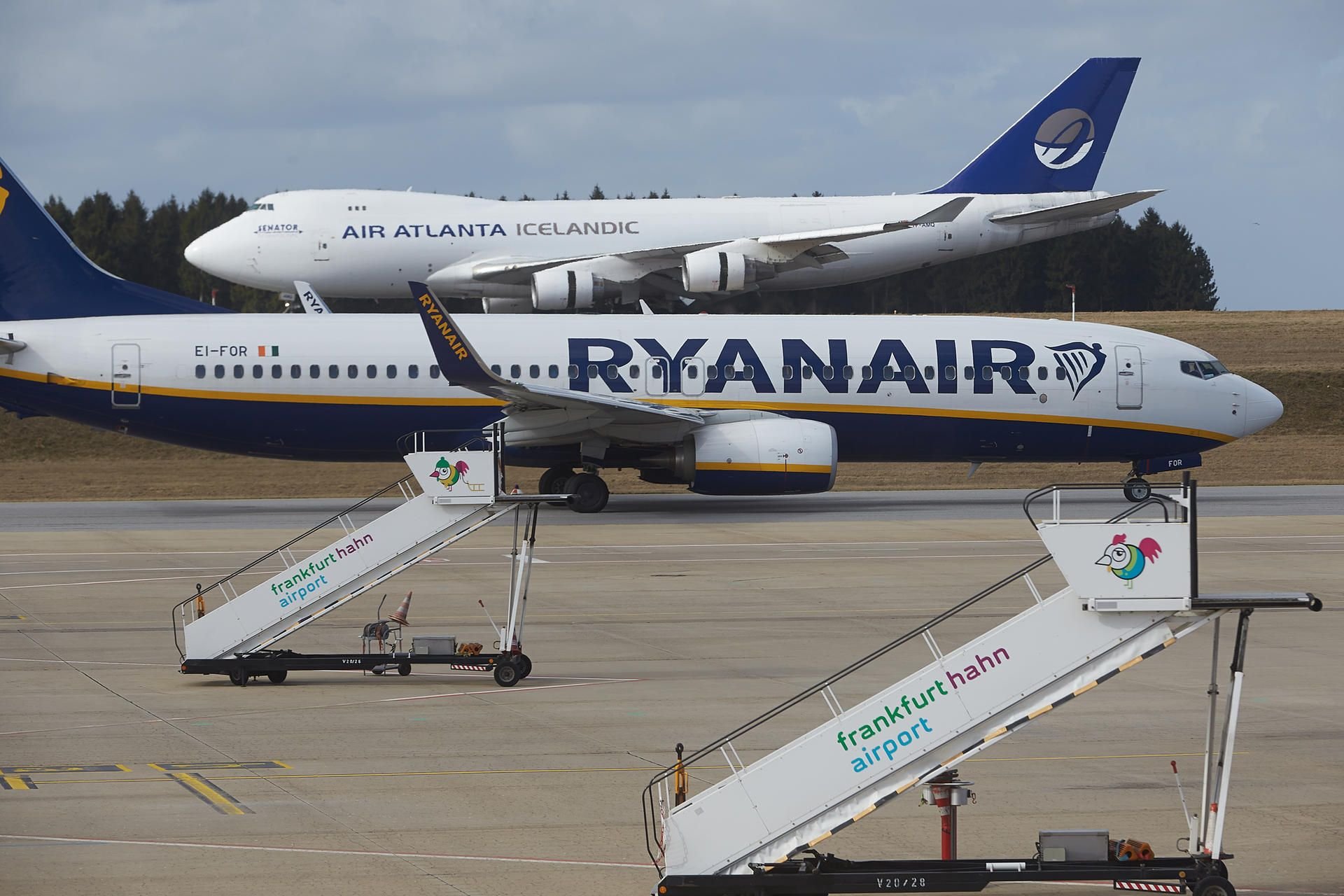 Bei Ryanair gibt es neue Bestimmungen zum Handgepäck an Bord.