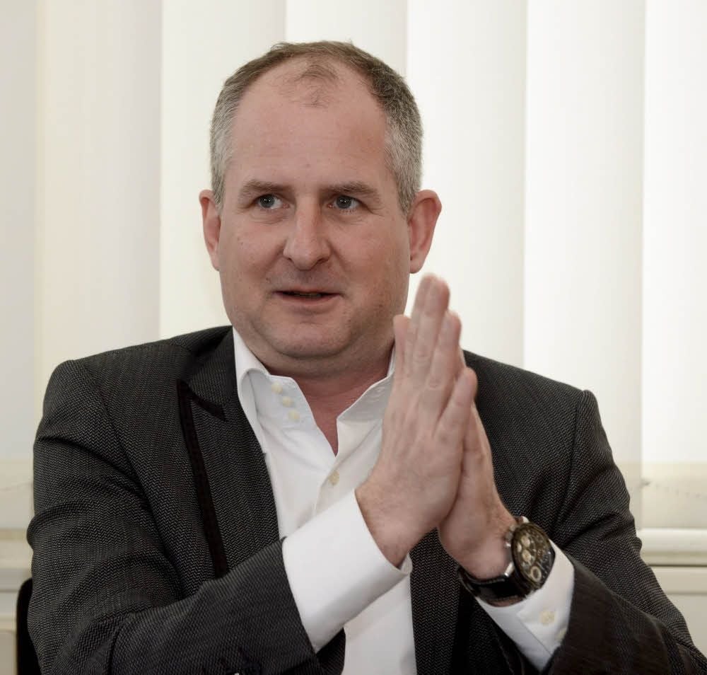 Der Berater und Wirtschaftsprüfer Jens Rauschenbach ist bereits seit 2006 in Halle tätig.