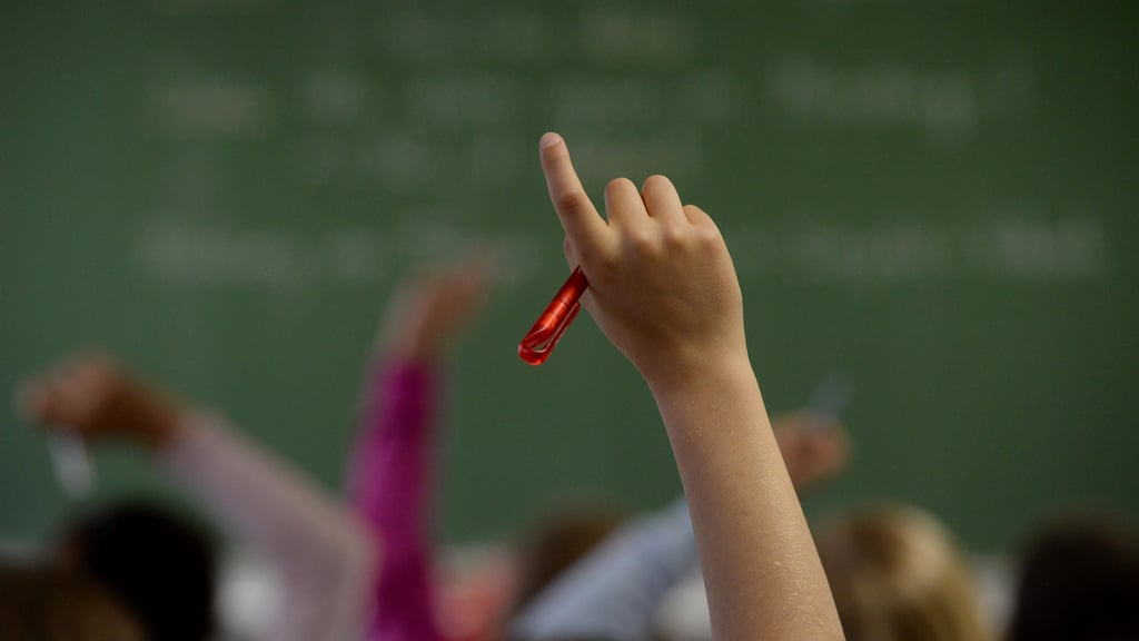 In den Klassenräumen besteht aufgrund der Pandemie Maskenpflicht. Foto: